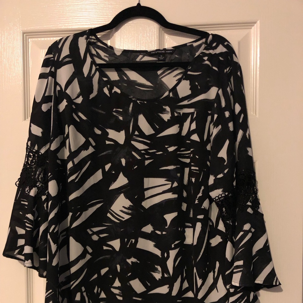 Zac & Rachel Woman Black & White Silk Blouse in Size 1X
